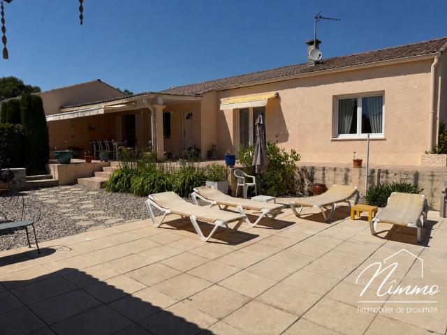 EXCLUSIVITE SAINT MAMERT VILLA T4 5 DE PLAIN PIED PISCINE POOL HOUSE JARDIN 1248M2 GARAGES
