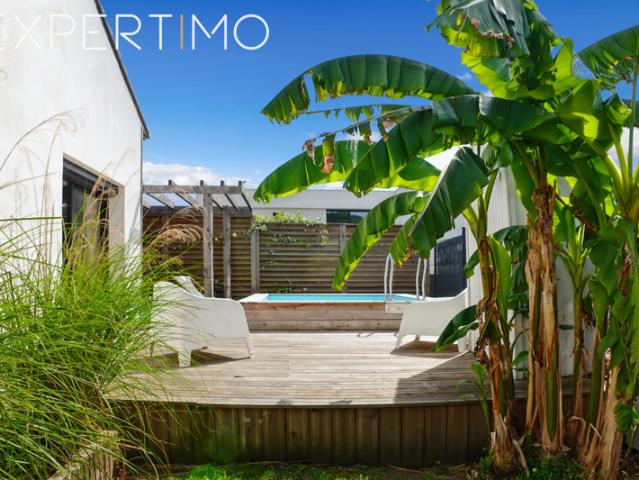 EXCLUSIVITÉ Saint Marc sur Mer Maison entièrement rénové