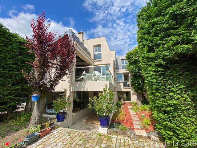 EXCLUSIVITE SARTROUVILLE MAISON DE 7 PIECES à 15 MIN DE LA GAR