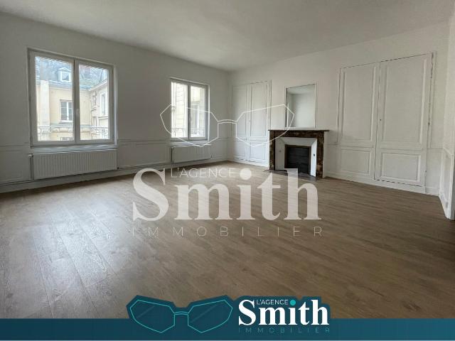 EXCLUSIVITÉ SMITH: APPARTEMENT T4 RÉNOVÉ