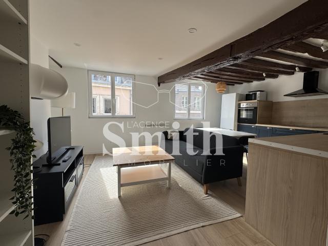 EXCLUSIVITÉ SMITH: COLOCATION RUE BEAUVOISINE
