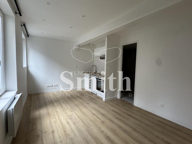EXCLUSIVITÉ SMITH: STUDIO REFAIT À NEUF HYPER CENTRE