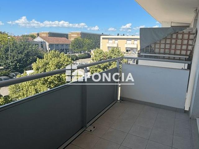 Exclusivite special investisseur t2 avec terrasse et garage secteur agroparc