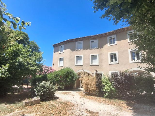 Exclusivité St Paul 3 Châteaux, Appartement de 87m², 3 ch. 87m² Saint Paul Trois Châteaux