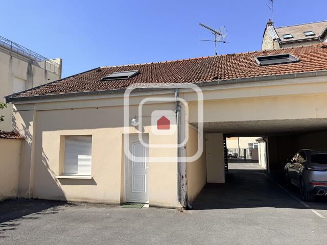 EXCLUSIVITE STUDIO AU 1ER ETAGE SECTEUR GOBELINS