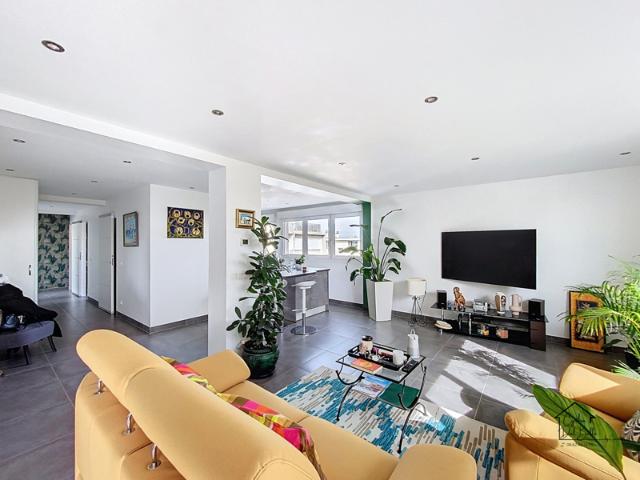 EXCLUSIVITE ! Superbe Appartement Avignon 5 pièce s 101.1 m