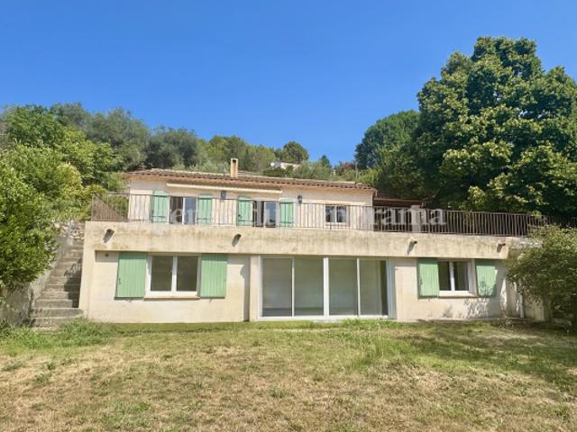 EXCLUSIVITE SUPERBE VILLA AU GRAND CALME