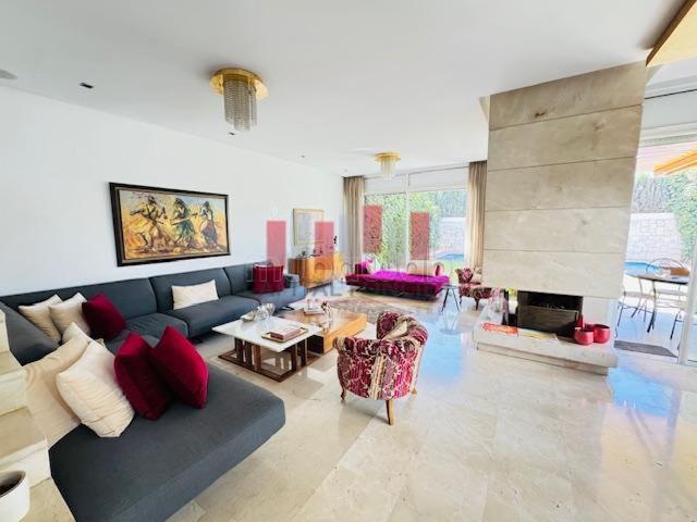 Exclusivite/superbe villa front golf /4 chambres /bouskoura