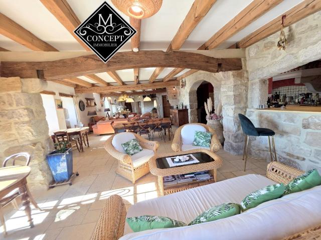 Exclusivité*Splendide Propriété*380m2*Terrain 1723m2*01200 Valserhône