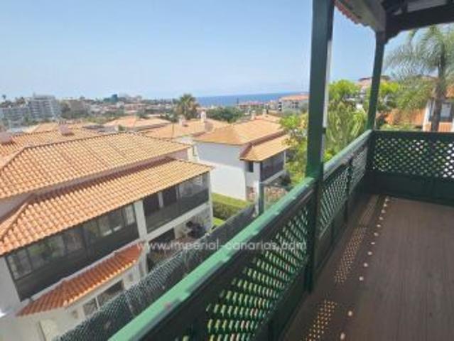 Exclusivity semi detached house with private garden and spectacular views of the sea and Mount Teide