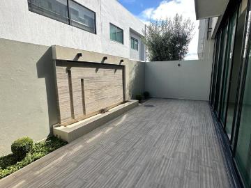 Exclusividad, Seguridad y Confort en el Coraz?n de Solares Residencial ?Casa en Venta | Coto, Zapopan