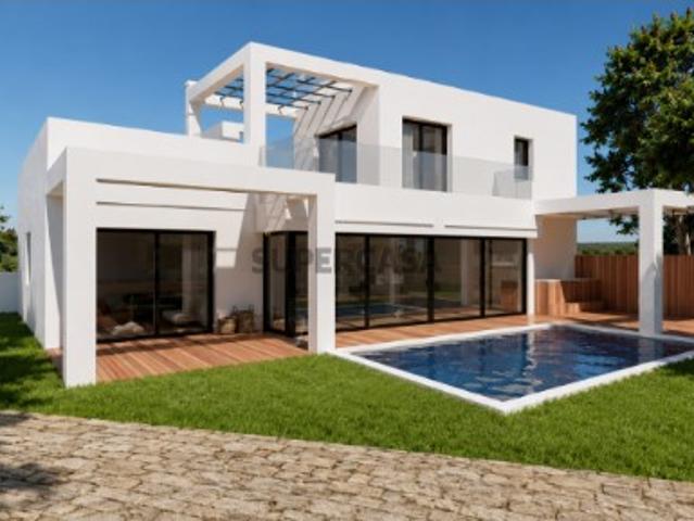EXCLUSIVIDADE! Excelente oportunidade de investimento em Moncarapacho, perto da Fuzeta!