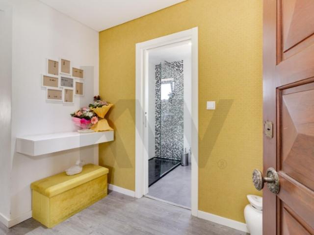 Exclusividade e Lazer| Apartamento T3 | Terraço e Churrasqueira | Rio de Mouro