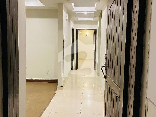 Exective Heights 2 3 Bed 3 Bath Tv Lounge Kitchen Car Parking Unfurnished Apartment Available For Rent In F 11 Markaz