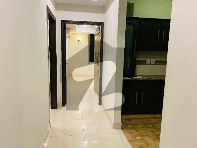 Exective Heights 2 3 Bed 3 Bath Tv Lounge Kitchen Car Parking Unfurnished Apartment Available For Rent In F 11 Markaz Executive Heights
