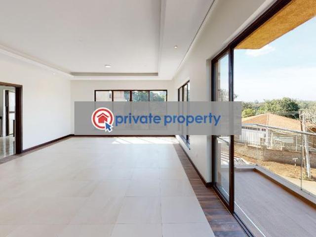 Executive 2 Bedroom Apartment All En Suite Parklands