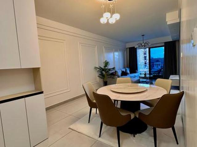 Executive 2 br For Sale