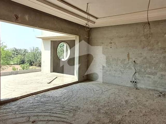 Executive 44 marla gray structure house for sale in sitara villas main expressway faisalabad