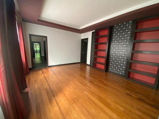 Executive 5 Bedroom Townhouse for Sale in Lavington