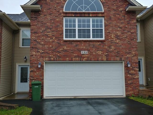 Executive Dartmouth Townhouse
