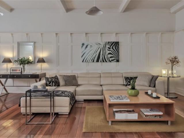 Executive Duplex. Fully Furnished & Accessorised. Includes all Utilities, Fast WIFI, Smart TV, Netflix & Foxtel. Just bring your suitcase!