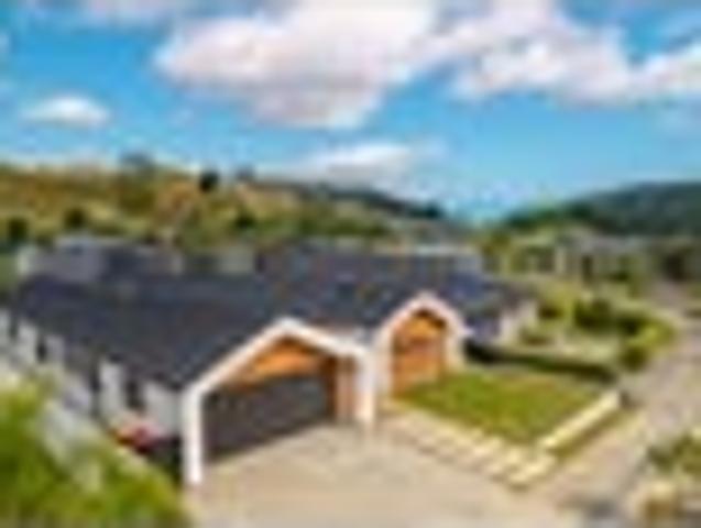 Executive Living with Entertainer’s Flair