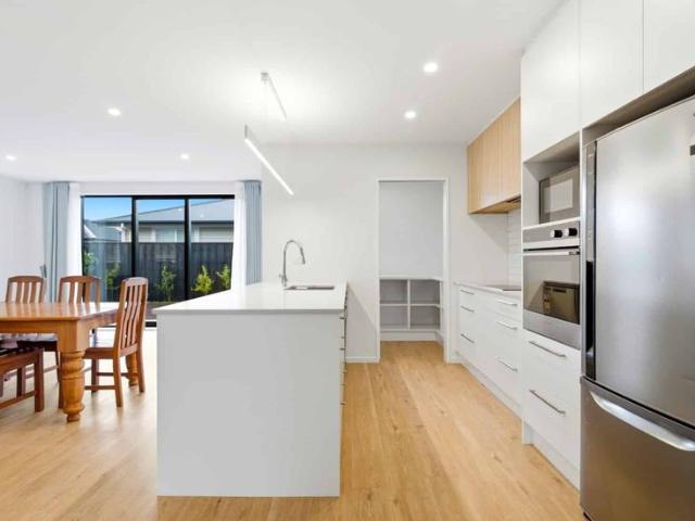 Executive Modern Living in Halswell – Available Now