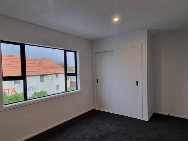 Executive Town House