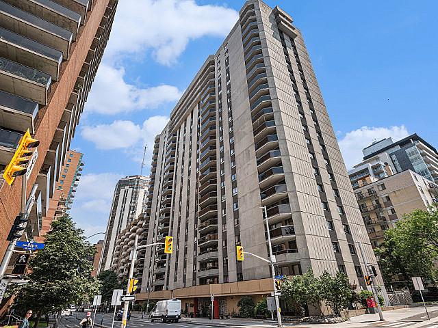 Exit Realty Matrix 470 Laurier Ave #1501, Ottawa