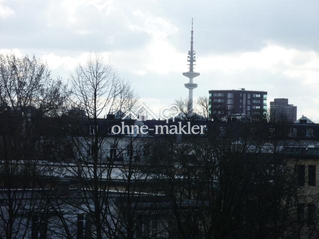 exkl. DG Wohnung mit Kamin und Blick über den Dächern von Eppendorf