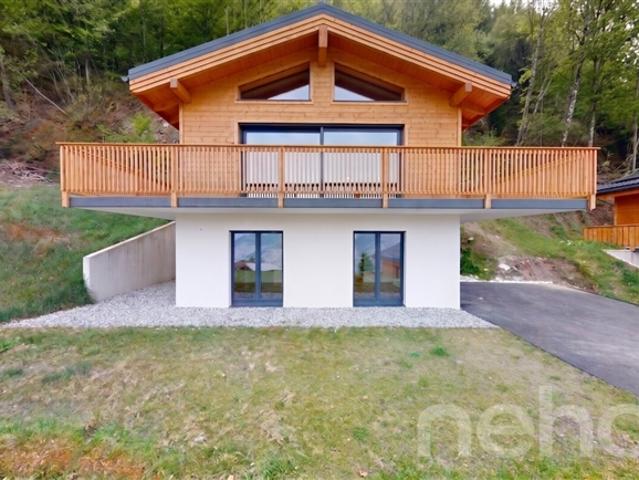Freistehendes Chalet von 2024 mit Panoramablick in den Höhen von Saxon