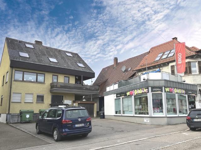Exklusiv: 3 Häuser auf 2 Grundstücken mitten in Vaihingen
