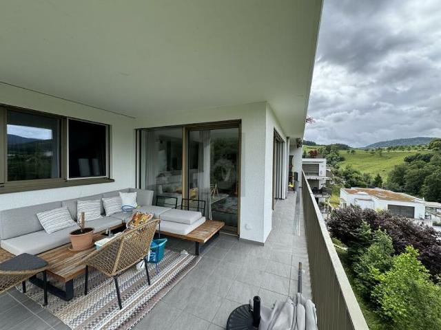 EXKLUSIV UND RUHIG MIT UNVERBAUBARER AUSSICHT!