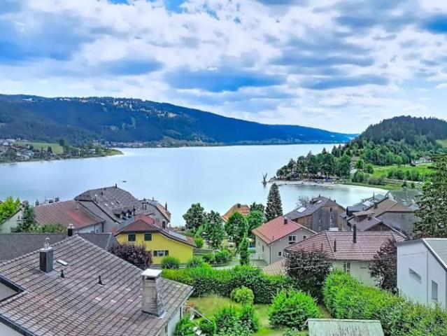 Exklusiv – Freistehendes Chalet mit Seesicht