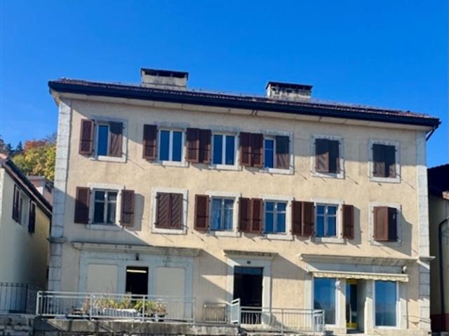 Exklusiv Gemischt genutztes Gebäude im Herzen der Ponts de Martel CHF 800'000