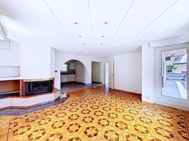 Exklusiv – Große Wohnung mit privatem Garten, Terrasse und Balkon
