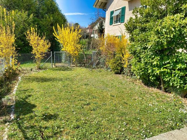 Exklusiv Maisonette mit Garten im Herzen von Confignon