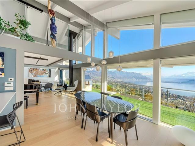 EXKLUSIV Moderne Villa mit Panoramablick auf den See und die Alpen