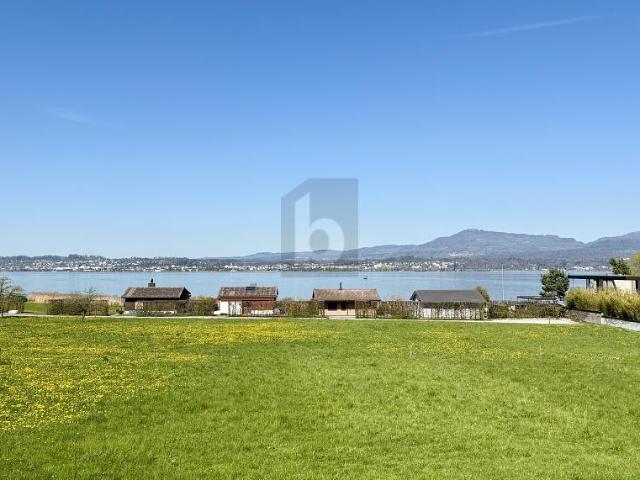 EXKLUSIV, SONNIG UND MIT BESTANDSIMMOBILIE