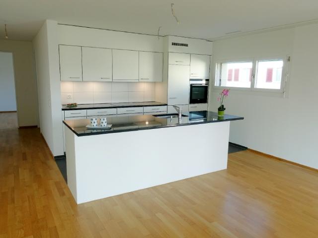 Exklusive 3.5 Zimmer Wohnoase mit Gartensitzplatz