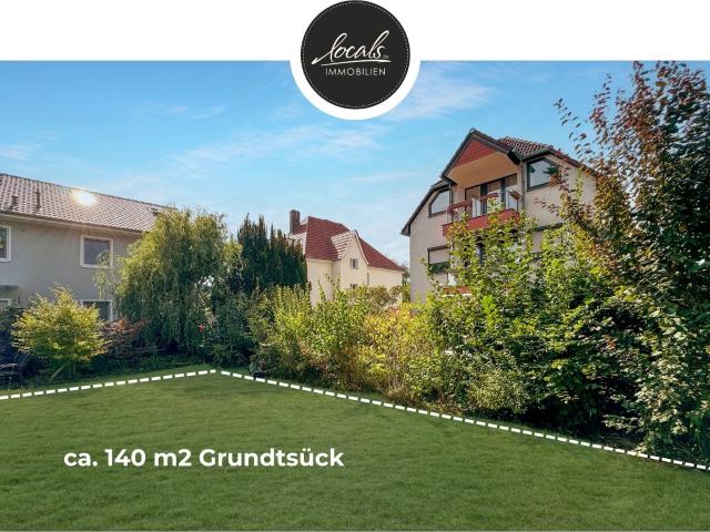 Exklusive 3 Zi. Whg. in Zehlendorf: Gäste WC, Garage, 140 m² Garten, Balkone nach Westen & Osten