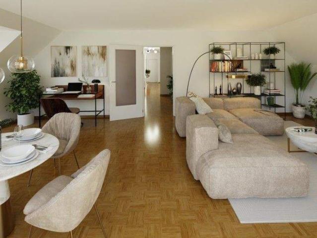 Exklusive 3 Zimmer Dachterrassenwohnung mit zusätzlicher Loggia in Gersthofen