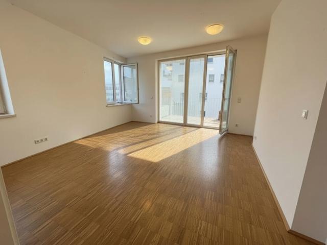 Passivhaus: Exklusive 3 Zimmer Wohnung mit 2 Balkonen in der Seestadt