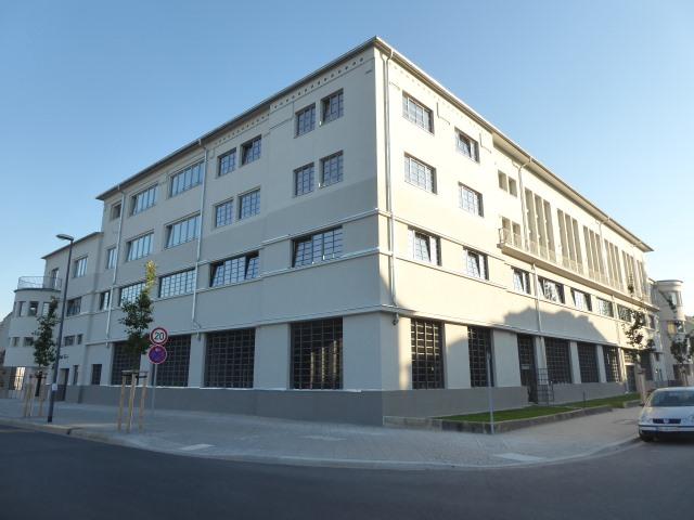 Exklusive 2 Zimmerwohnung mit Loggia und EBK