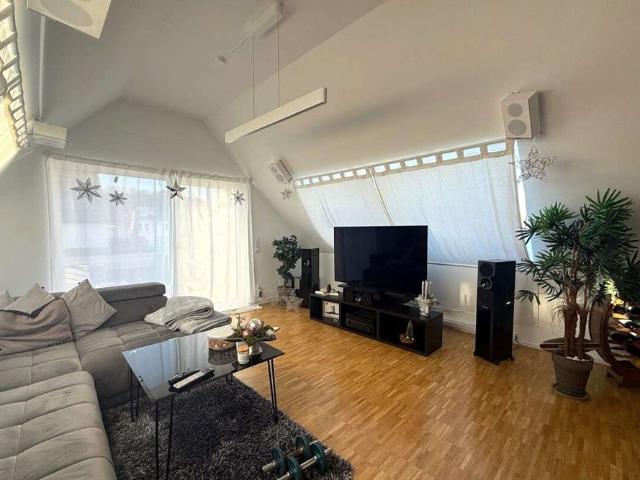 Exklusive 4,5 Zimmer Wohnung mit traumhaften Balkone Südwest Ausrichtung
