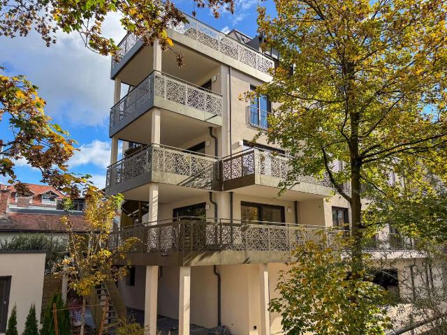 Exklusive 4 Zi Wohnung mitten im Stadtzentrum! Mit moderner Ausstattung und viel Raum zum Wohlfühlen