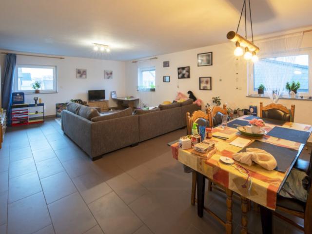 Exklusive 4 Zimmer Wohnung im idyllischen Biebesheim am Rhein