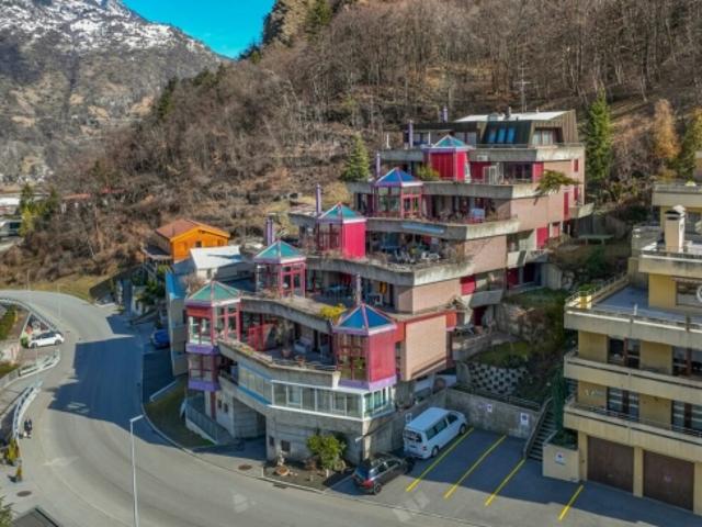 Exklusive 5.5 Zimmer Terrassenwohnung mit Lift direkt in die Wohnung privilegierte Aussichtslage in Visp