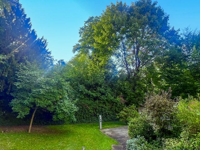 EXKLUSIVE 5 ZI. VILLA zum Erweitern für 380 qm Wfl 760 qm Hanggrundstück dicht Botanischen Garten