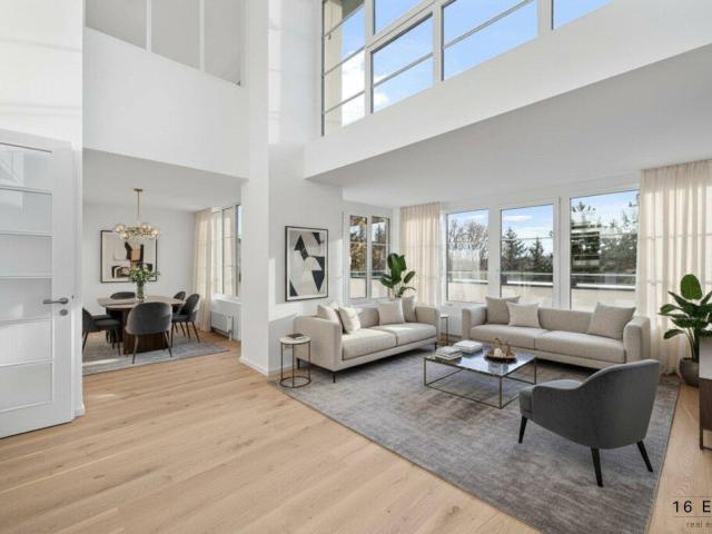 Exklusive 5 Zimmer Maisonette Dachgeschosswohnung mit 3 Terrassen, traumhaftem Fernblick & Tiefgarage – Erstbezug nach Sanierung